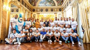 Peloteros de Colón son recibidos en la Presidencia