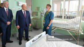 Variante Delta dispara casos de covid-19 a un récord en Moscú