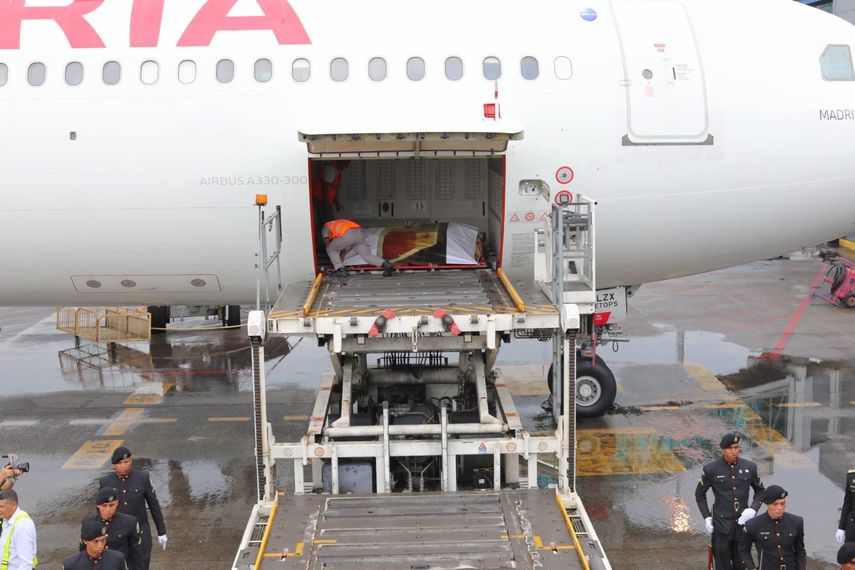 Panamá envía a España la Bandera Herida de 1903 para su restauración