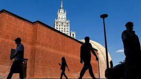 Rusia registra récord de fallecidos por covid en 24 horas
