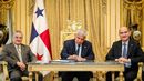Mulino estuvo acompañado por los ministros Juan Carlos Orillac y Chapman.