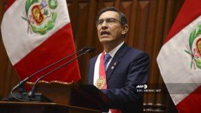 Vizcarra anuncia que acudirá a defenderse de nuevo juicio de destitución