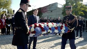 Macron condena matanza de argelinos ocurrida en 1961