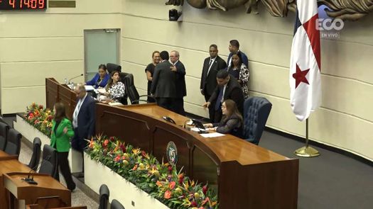 Diputados presentan anteproyectos en primer día de sesiones ordinarias de la Asamblea