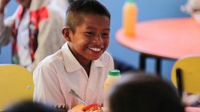 Programa Estudiar sin Hambre inicia en la comarca Ngäbe