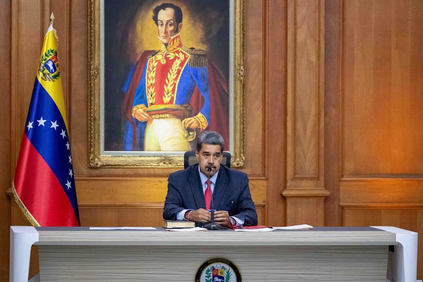 Maduro dice que alista cárceles de máxima seguridad para manifestantes en Venezuela