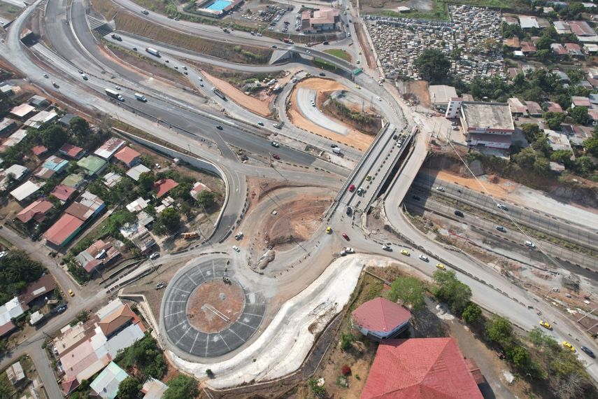 Este próximo viernes 19 y sábado 20 de julio, de 9:00 p.m. a 5:00 a.m., se llevarán a cabo cierres de los cuatro carriles de la carretera Panamericana a la altura de Burunga.