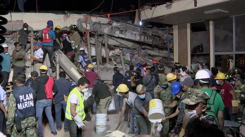 Dan 208 años de cárcel a responsable de derrumbe en escuela durante sismo en México