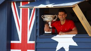 Djokovic admite errores en su lucha por evitar la deportación de Australia