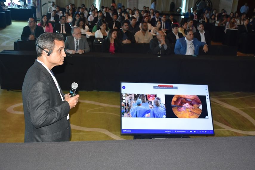 A partir del informe de la FAO, la Federación Nacional de Médicos Residentes e Internos desarrolló el 18 y 19 de agosto el segundo congreso FENAMERI 2023 con el nombre “La Pandemia de las enfermedades crónicas no transmisibles”. A partir del informe de la FAO, la Federación Nacional de Médicos Residentes e Internos desarrolló el 18 y 19 de agosto el segundo congreso FENAMERI 2023 con el nombre “La Pandemia de las enfermedades crónicas no transmisibles”.