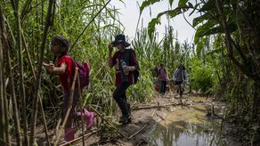 Colombia alerta aumento de enfermedades ante cierre de pasos migratorios en el Darién