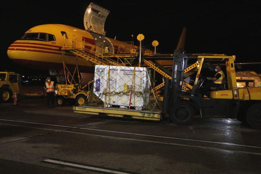 Panamá recibe vacunas de AsTraZeneca