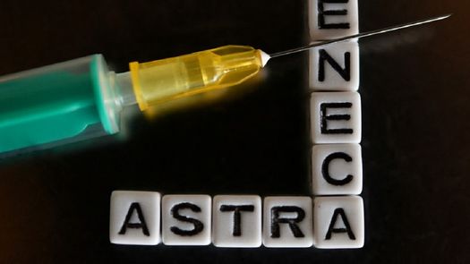 Vacuna anticovid de Astrazeneca aprobada por la UE en tercera dosis