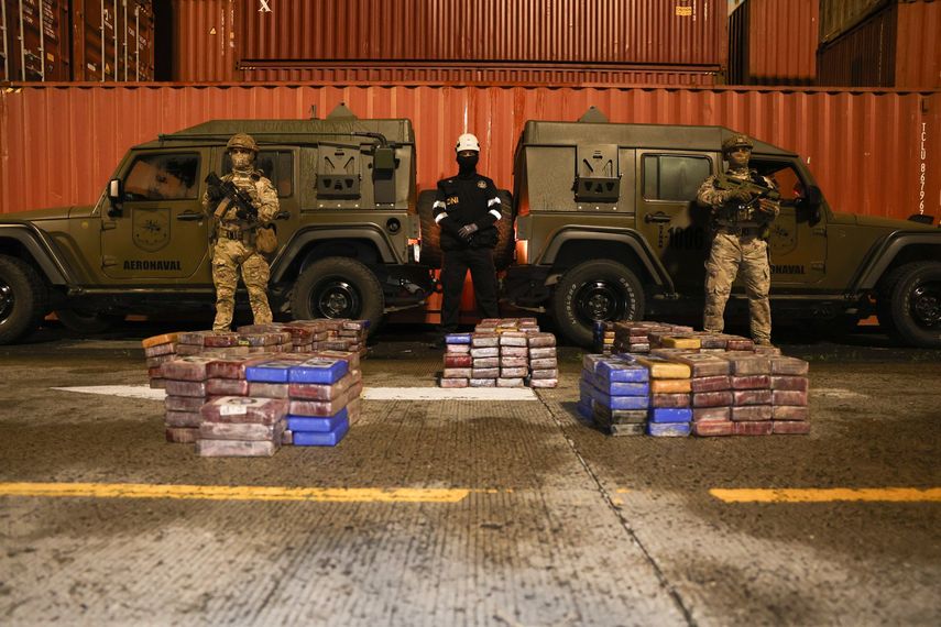 Mulino sumamente alarmado por el creciente paso de cocaína por Panamá