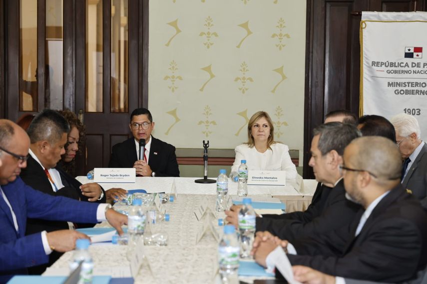 Inicia proceso de transición en el Ministerio de Gobierno