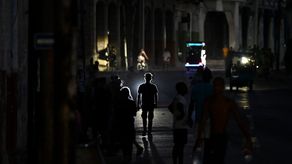 Cuba culpa a Estados Unidos de su tensa crisis energética