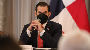 El titular del MICI, Ramón Martínez.