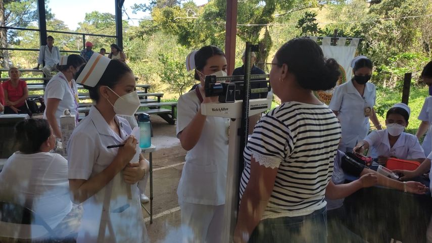 Chiriquí: MINSA lleva feria de salud a Valle de la Mina