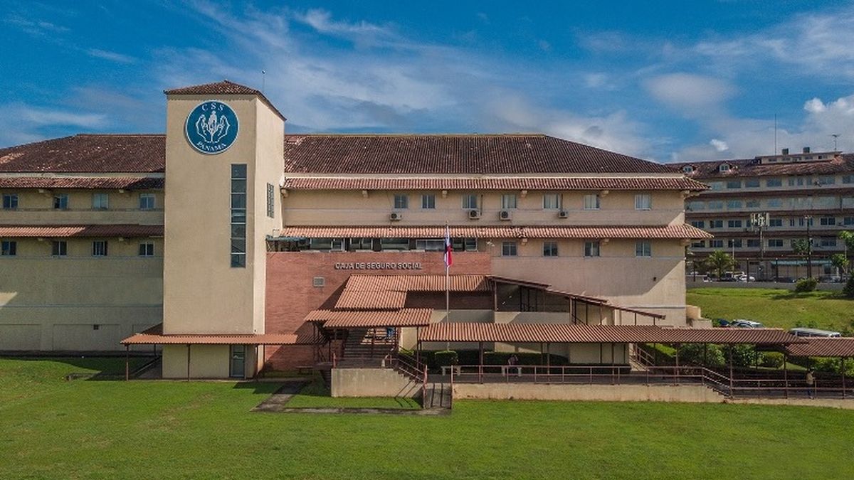 Los médicos advierten que es peligroso cargar a la CSS con la atención de toda la población. Los médicos advierten que es peligroso cargar a la CSS con la atención de toda la población.