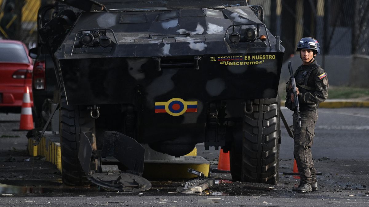 La guardia venezonala no puedo actuar ante la acción militar de los Estados Unidos. La guardia venezonala no puedo actuar ante la acción militar de los Estados Unidos.