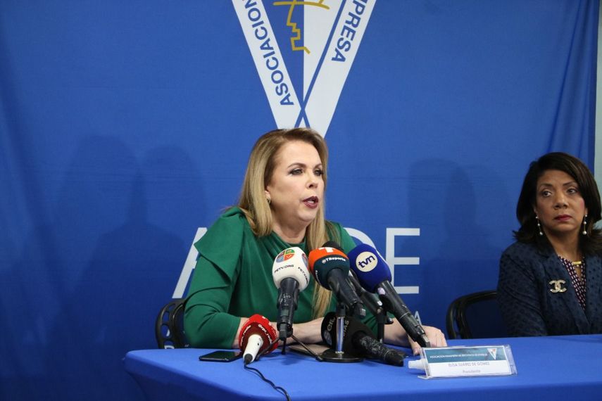 Elisa Suárez de Gómez de Apede, señaló que la transformación requiere de compromiso