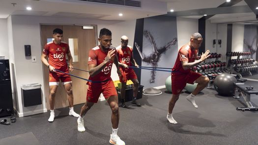 La selección de Panamá inició este lunes su etapa de concentración con la llegada del primer grupo de nueve de los 23 jugadores convocados por el entrenador Thomas Christiansen para los dos partidos amistosos frente a Sudáfrica programados en la fecha FIFA del mes de marzo.