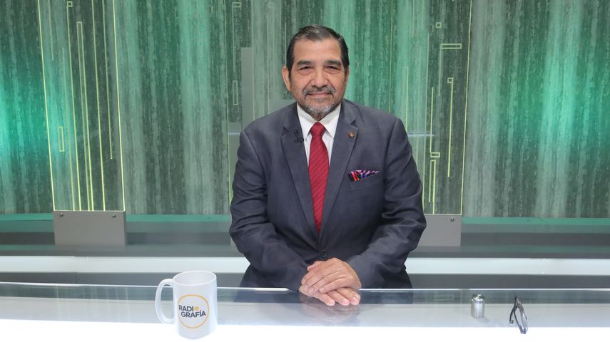 Mala administración de las finanzas públicas nos llevó a un callejón sin salida