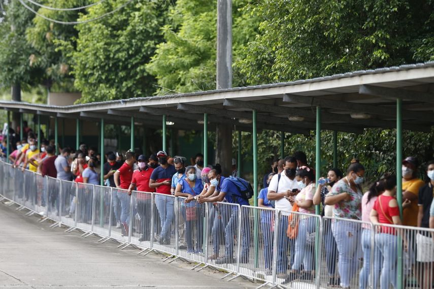 Panamá podría alcanzar 10 mil casos diarios de covid-19