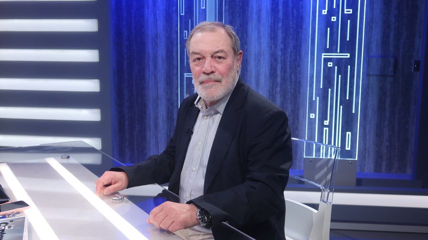 Martín Carotti: Empresa debe apostar que cierre de la mina se convierta en suspensión