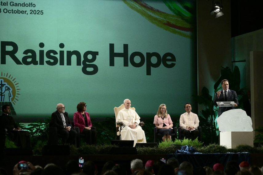 El papa y Schwarzenegger instan a ejercer presión sobre gobiernos para frenar cambio climático