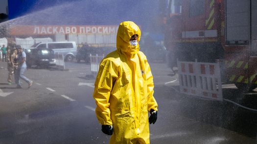 Ucrania advierte de riesgos de radiación por bombardeos rusos en zona de central nuclear