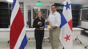 Panamá y Costa Rica fortalecen cooperación migratoria en reunión binacional