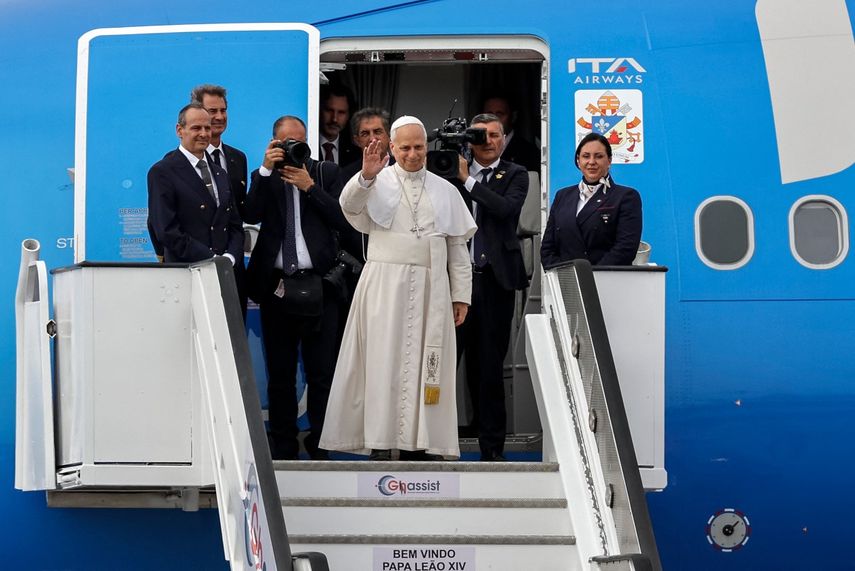 Papa León XIV viaja a Guinea Ecuatorial, última etapa de su gira africana Papa León XIV viaja a Guinea Ecuatorial, última etapa de su gira africana