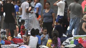 Migración niega nexos con venta de pasajes aéreos para migrantes irregulares venezolanos