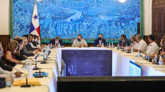 Presidente Cortizo se reúne con fuerzas vivas del distrito de Barú