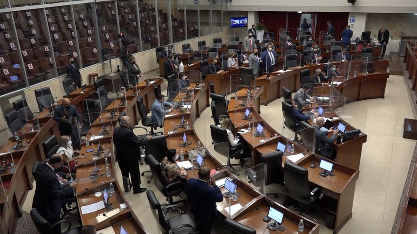 Cambios en la revocatoria de mandato provocan rechazo