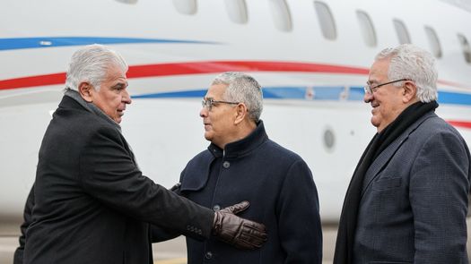 Mulino llega a Davos para poner a Panamá en el mapa del Foro Económico Mundial Mulino llega a Davos para poner a Panamá en el mapa del Foro Económico Mundial