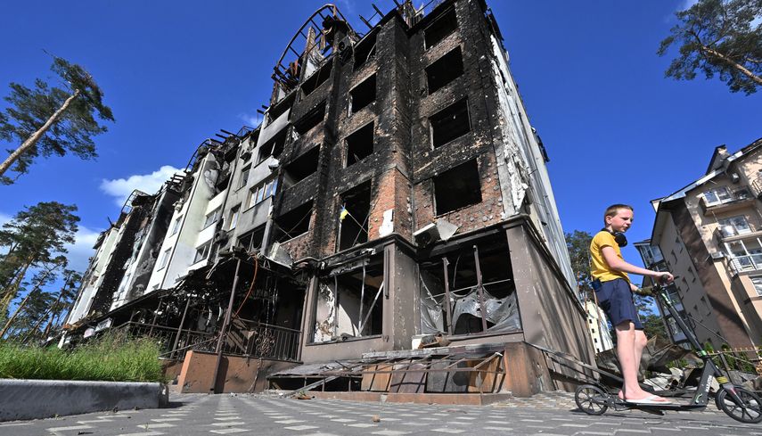 Ucrania afirmó este viernes que interceptó "el conjunto" de misiles y drones rusos lanzados por la noche contra Kiev, y que dejaron dos heridos, en la sexta jornada consecutiva de ataques a la capital. 