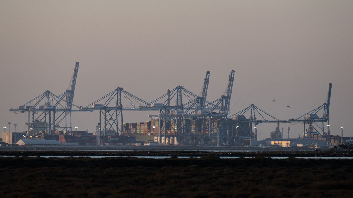 EEUU autoriza la venta y entrega del petróleo iraní cargado en buques EEUU autoriza la venta y entrega del petróleo iraní cargado en buques