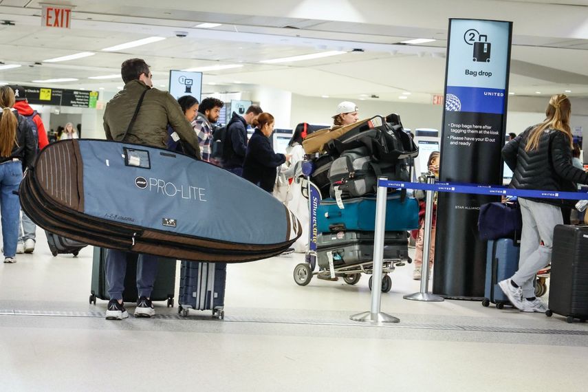 EEUU eleva a 50 los países cuyos ciudadanos deben pagar fianza para obtener visados