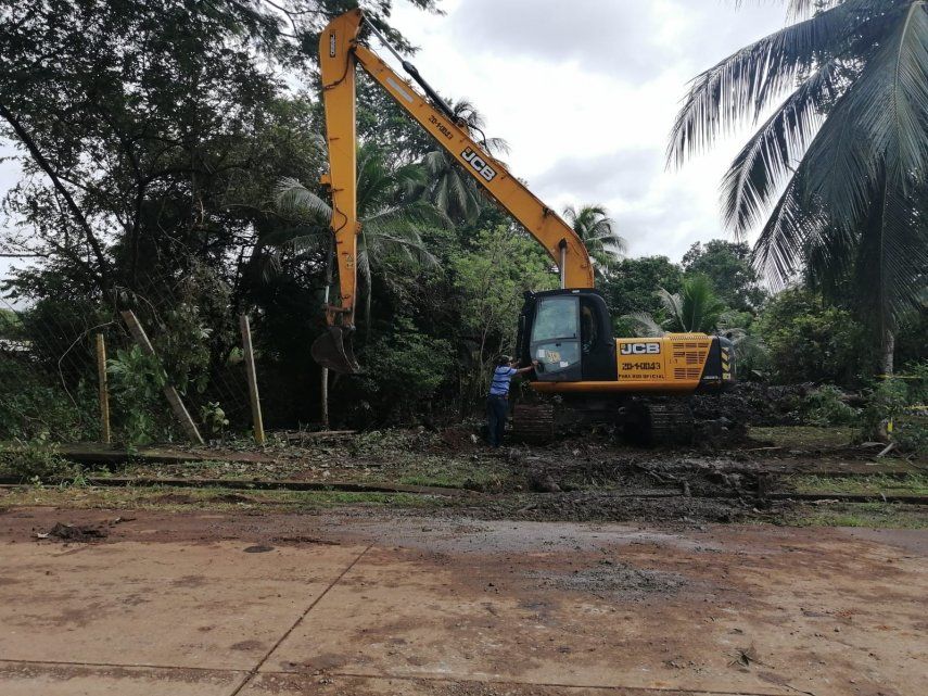 Se extrajeron más de 3,500 metros cúbicos de basura