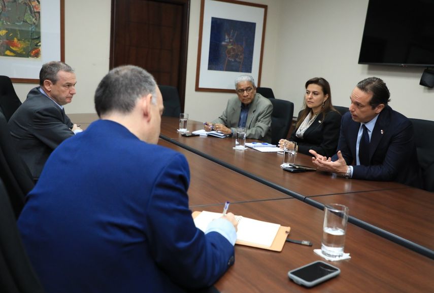MICI y Minera Panamá se reúnen por anuncio de visitas a la mina