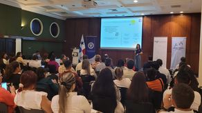 Tigo capacita a empresarios panameños sobre poder de la inteligencia artificial