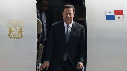 Niegan solicitud de salida del país al expresidente Juan Carlos Varela
