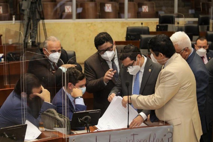 La iniciativa de la Asamblea prohíbe, terminantemente, la comercialización de productos derivados de cannabis medicinal a domicilio o vía internet dentro del país.