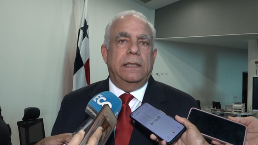 Titular del MIDA asegura que velarán por la producción de leche nacional