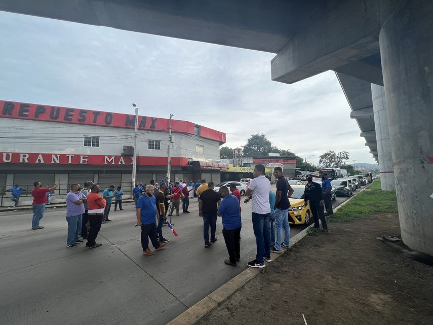 Paro transportistas. Foto/TReporta
