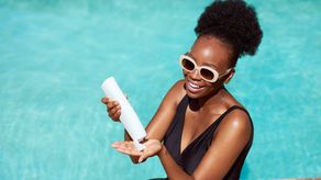 Bloqueadores solares ¿Cuál debes usar según tu edad y tipo de piel?