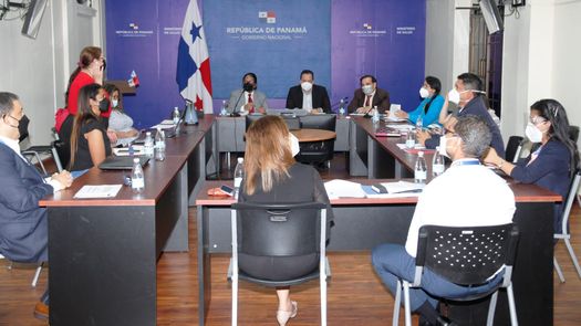 Médicos respaldan adquisición de nuevos medicamentos covid