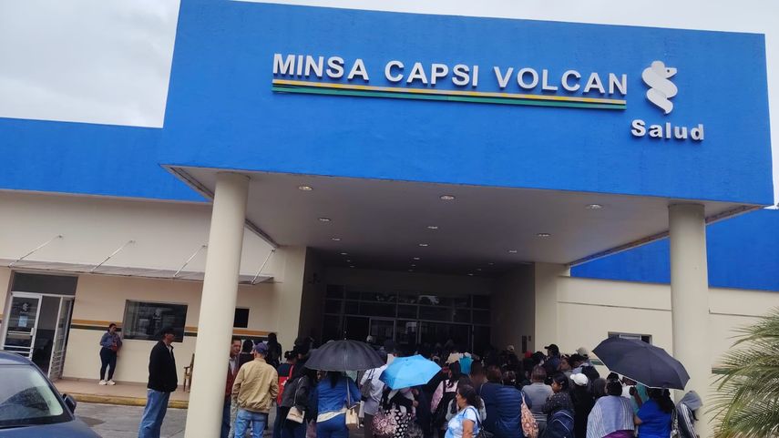 Más de 400 personas fueron atendidas en una jornada dermatológica gratuita realizada en el Minsa Capsi de Volcán